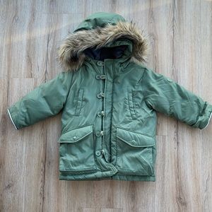 ❤️SOLD ❤️Baby GAP coat. Size 3. Used good condition. Colour green.